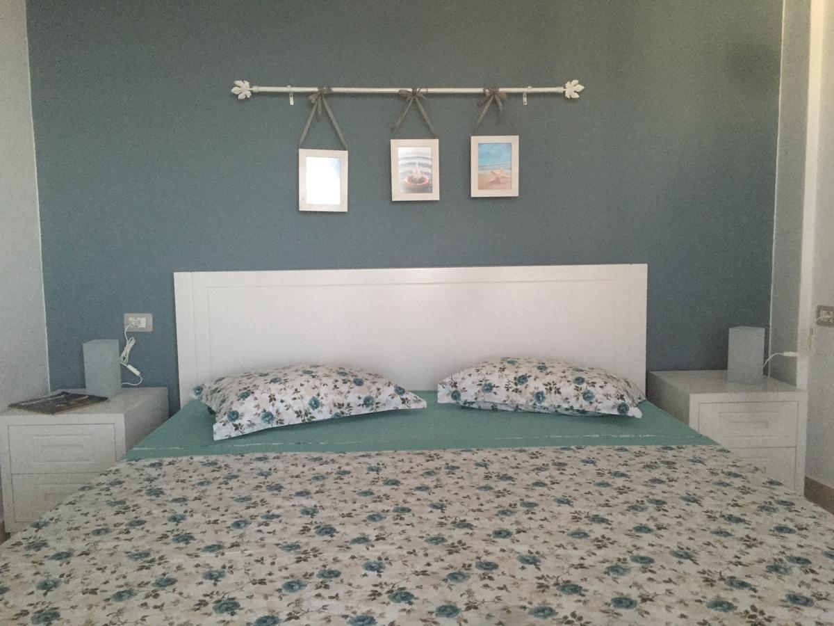Aldi'S Guest House Vlore Bagian luar foto